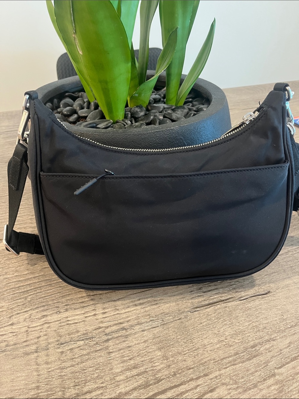 🖤 lululemon All Night Festival Bag 5L Black Silver Crossbody Shoulder Bag - Picture 2 of 4